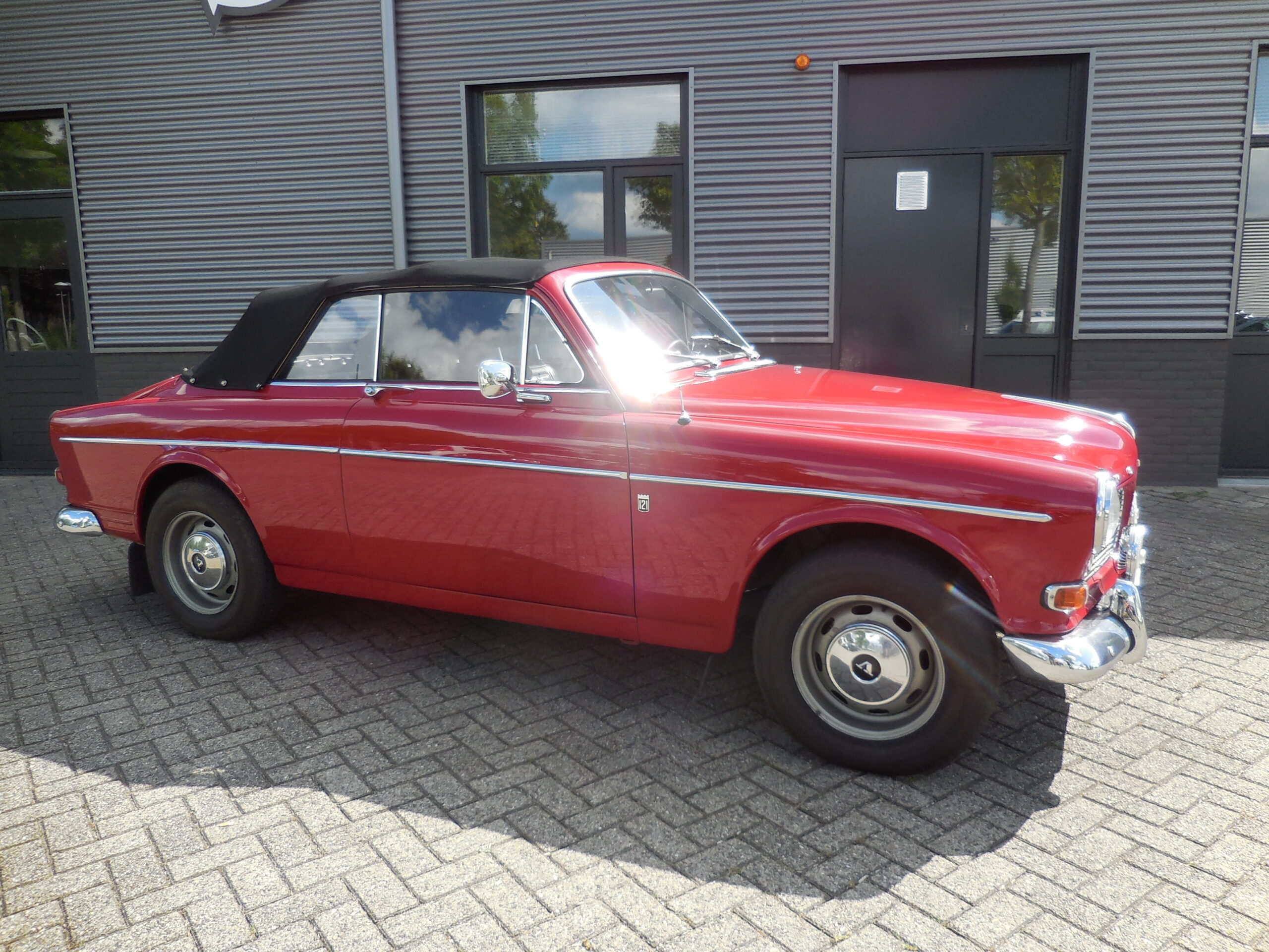 a volvo amazon safe